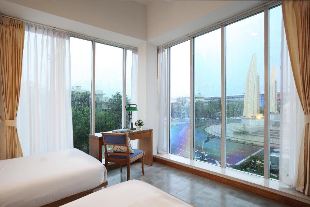 Baan Dinso Hostel@Ratchadamnoen بانكوك الغرفة الصورة